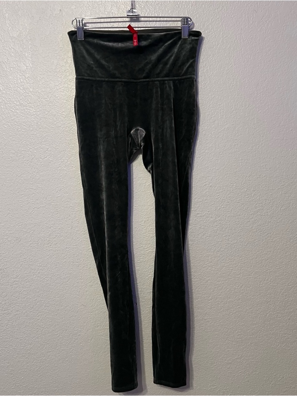 SPANX Velvet Leggings - Olive Green